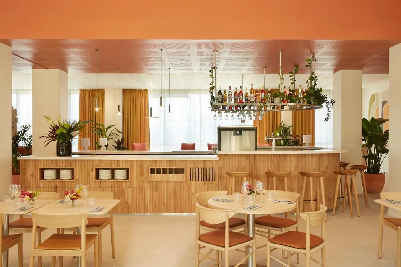 Okko Rosa Parks 4* Paris